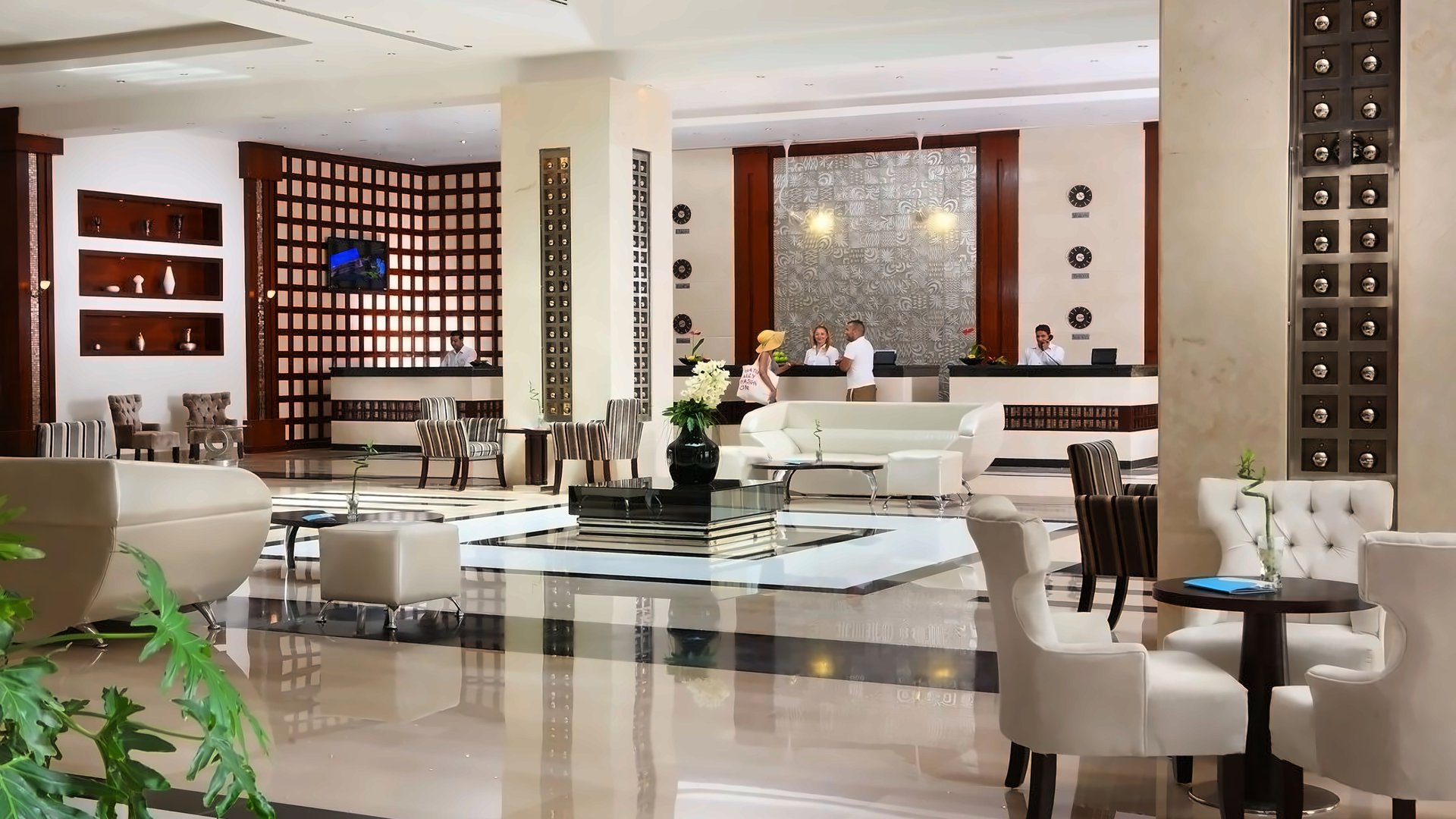 Posh Club Sunrise Crystal Bay Resort