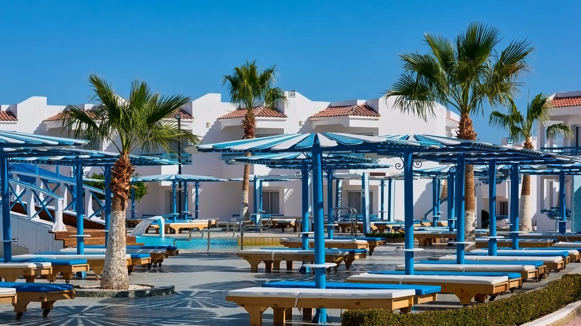 Dreams Beach Resort