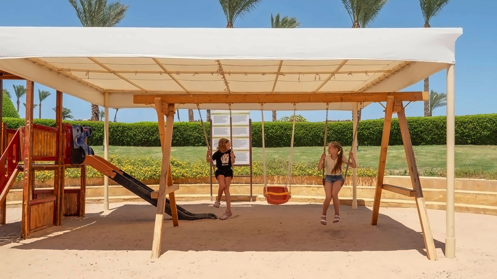 Cleopatra Luxury Resort Sharm El Sheikh