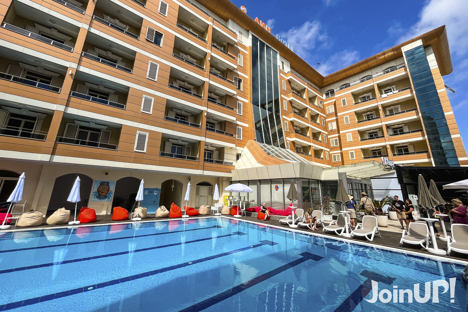 AMH Hotel — nuotrauka 1