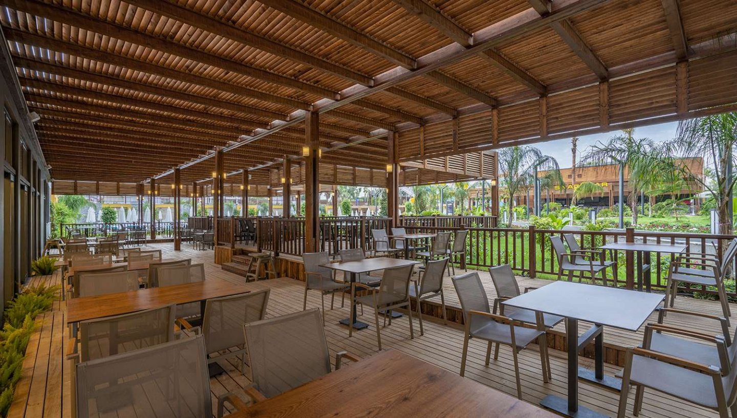 Arnor Deluxe Hotel & SPA