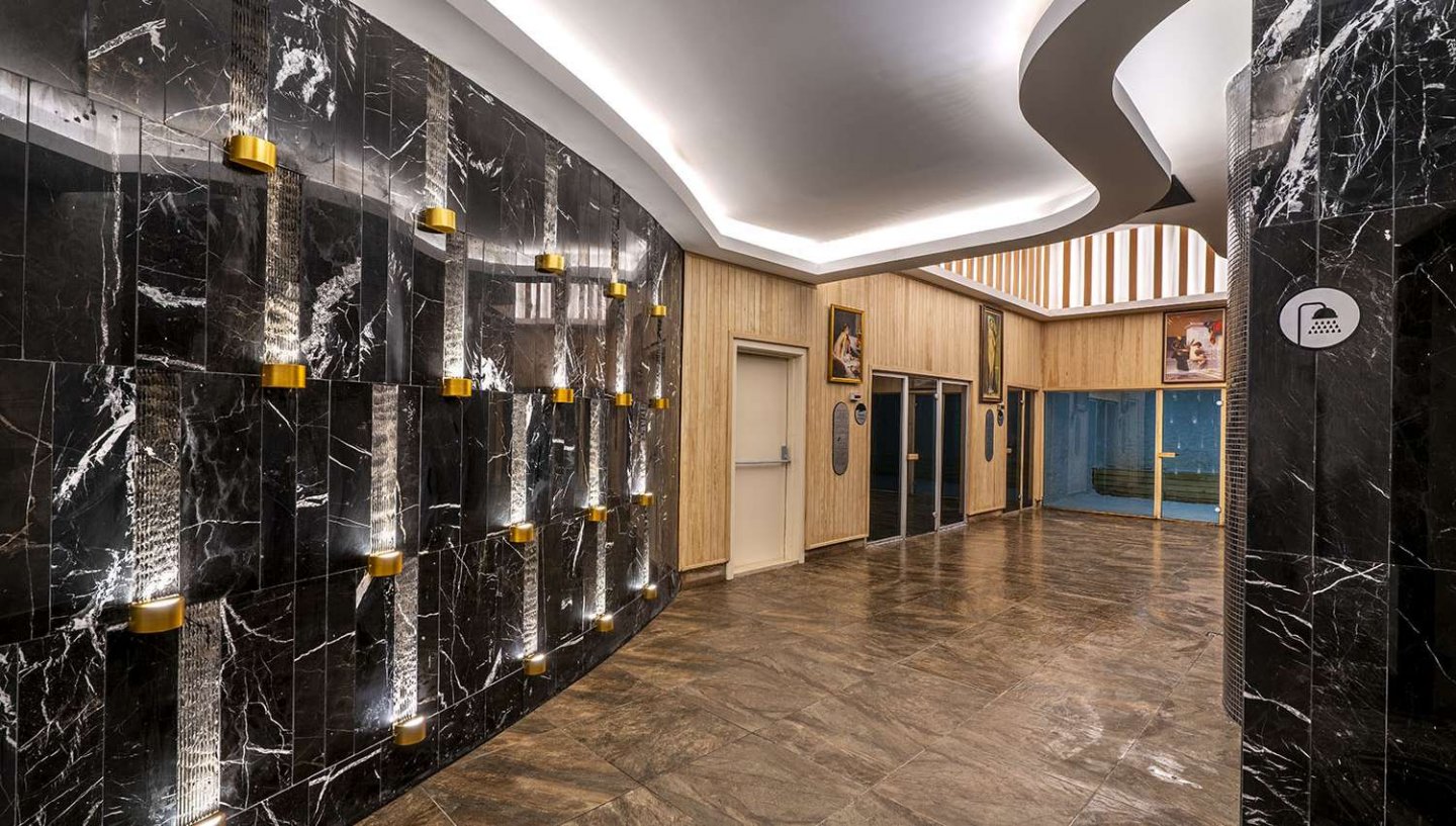 Arnor Deluxe Hotel & SPA