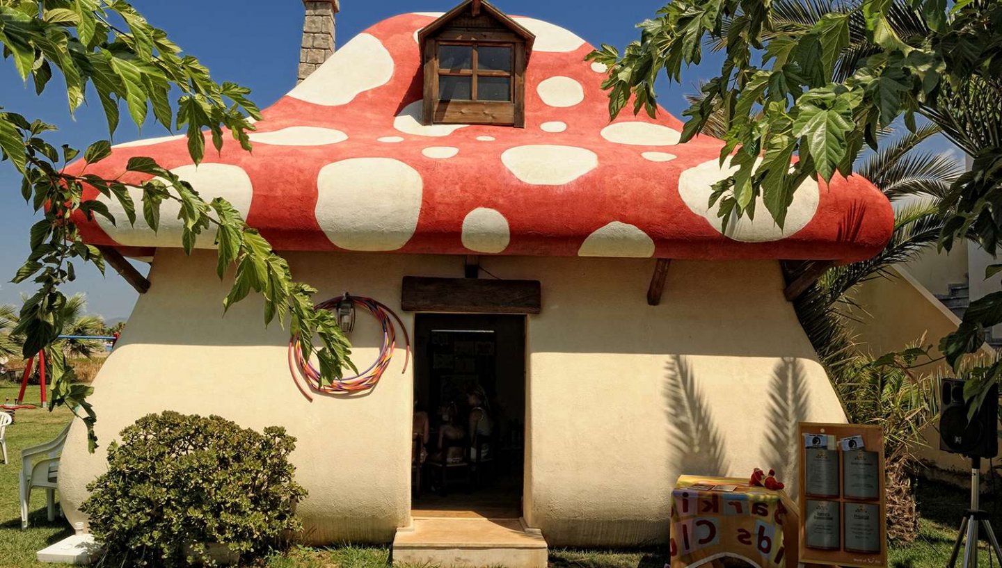 Meropi Hotel & Apartments