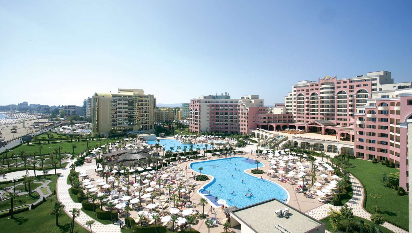 DIT Majestic Beach Resort