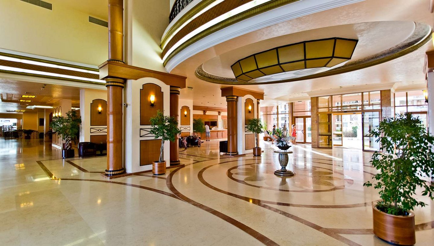 DIT Majestic Beach Resort