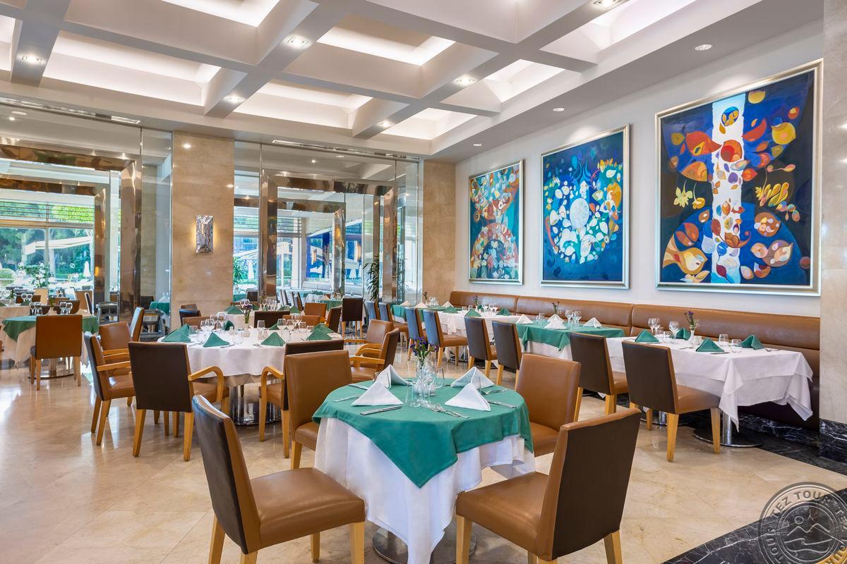 CALISTA LUXURY RESORT