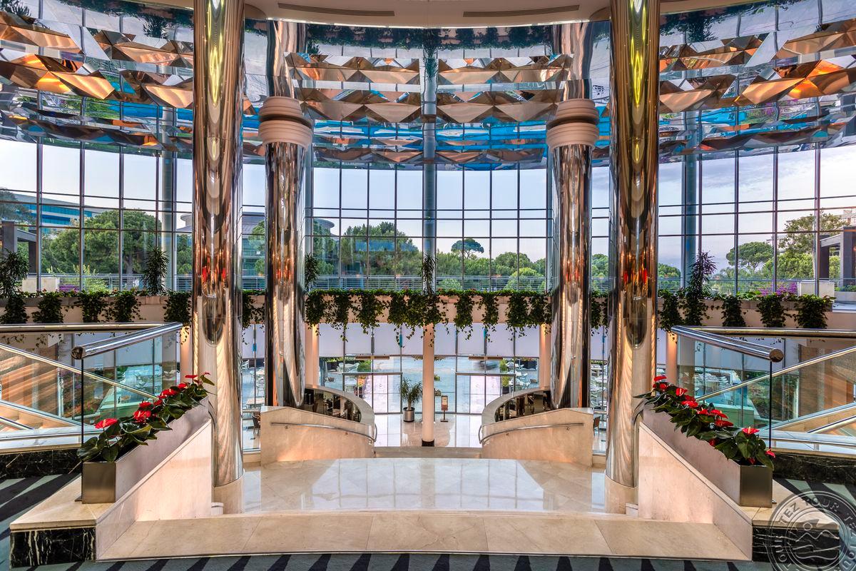 CALISTA LUXURY RESORT