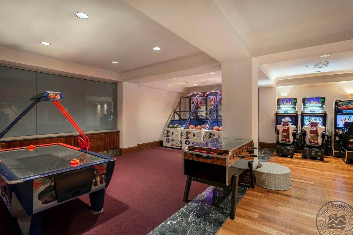 CALISTA LUXURY RESORT