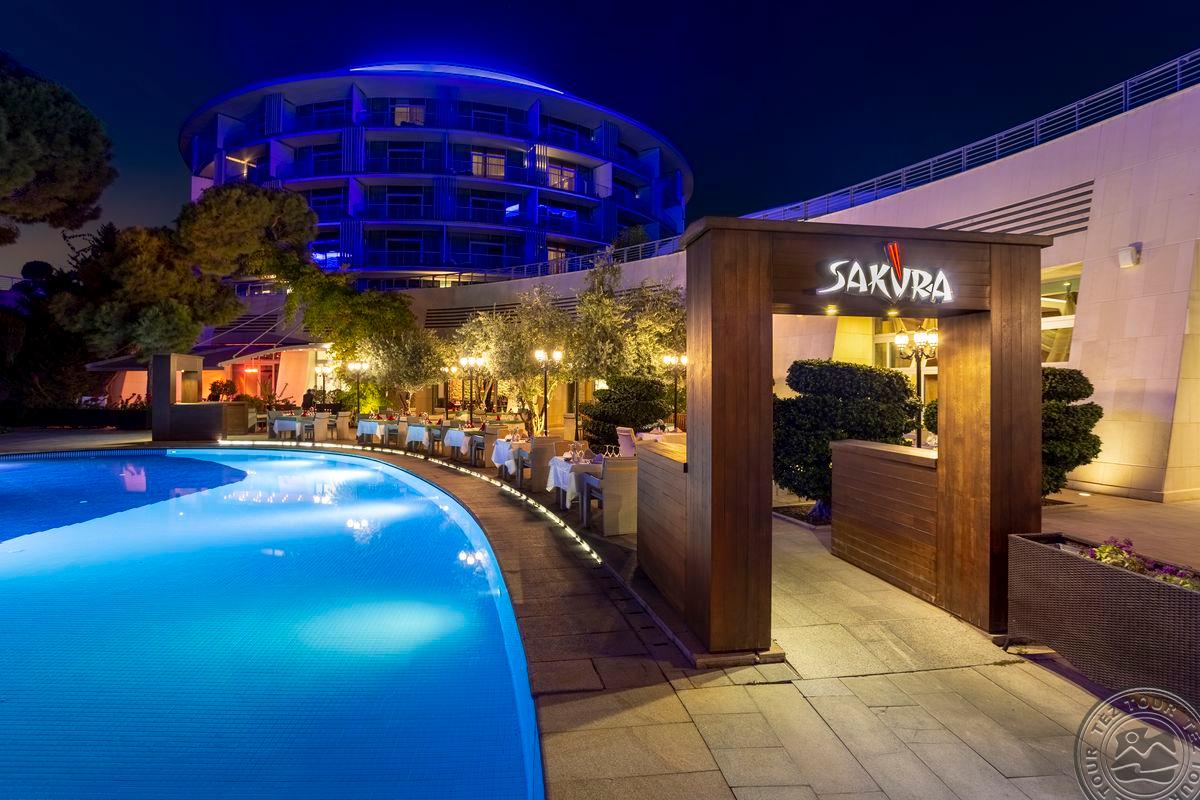 CALISTA LUXURY RESORT