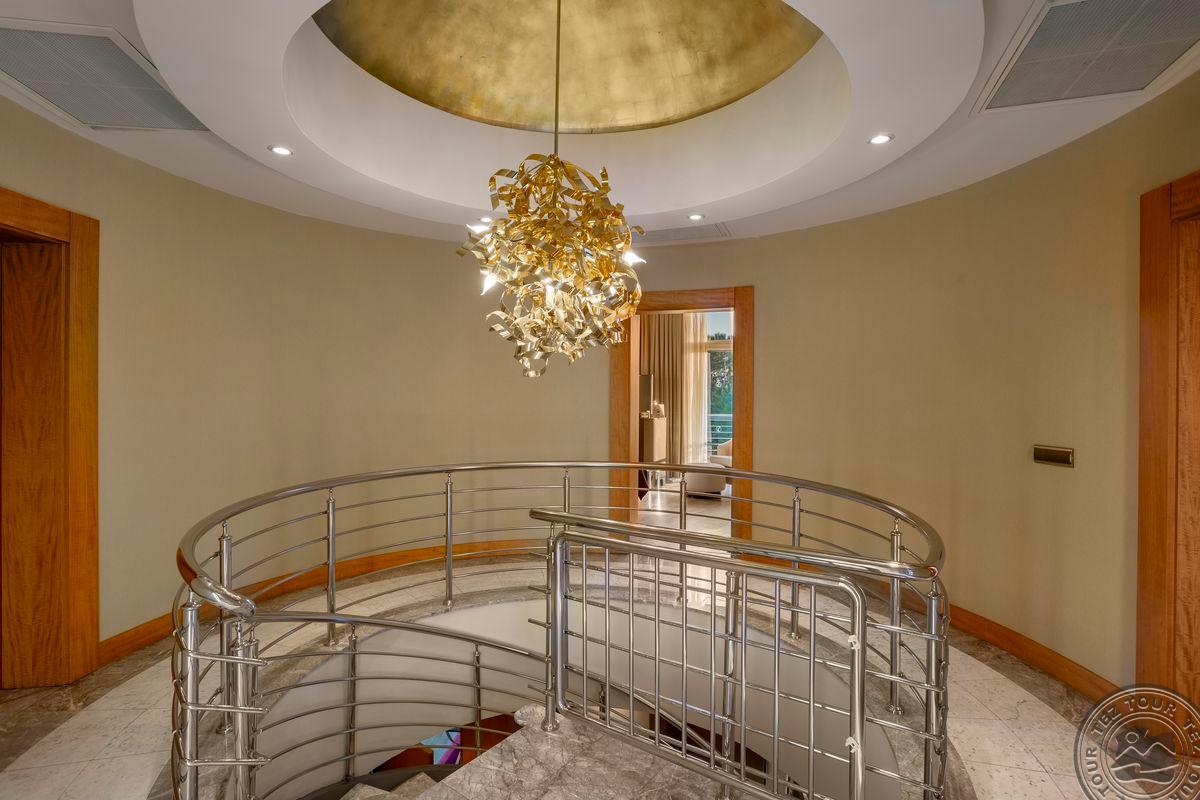 CALISTA LUXURY RESORT