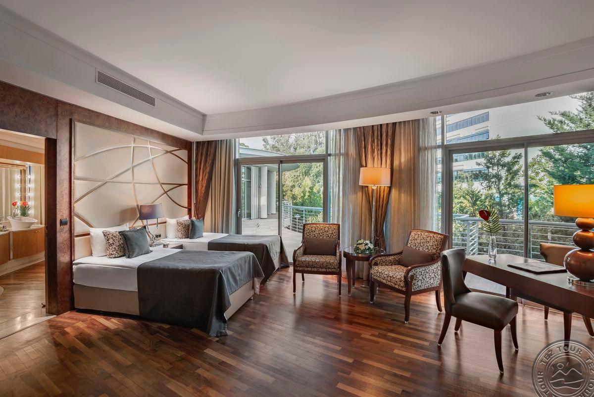 CALISTA LUXURY RESORT