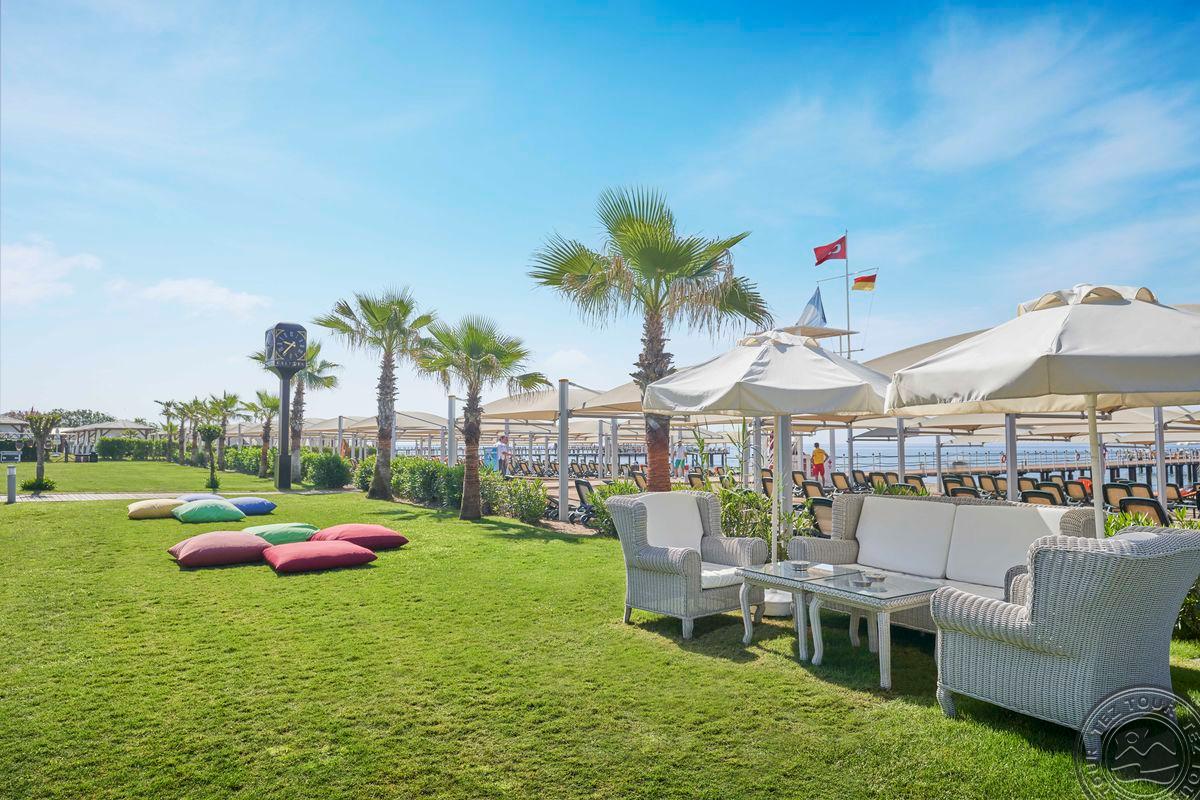 CALISTA LUXURY RESORT