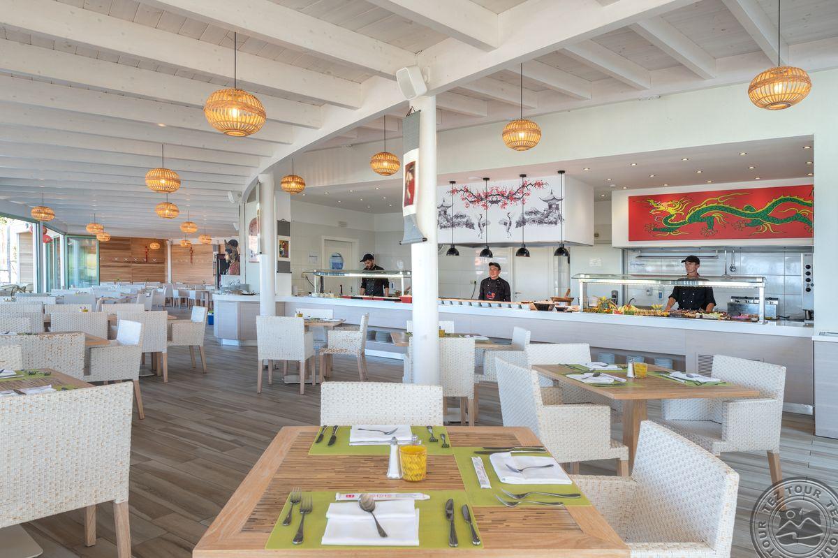 STAR BEACH VILLAGE & WATER PARK