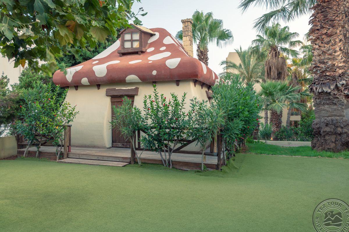 STAR BEACH VILLAGE & WATER PARK