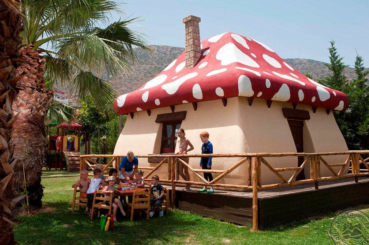 STAR BEACH VILLAGE & WATER PARK