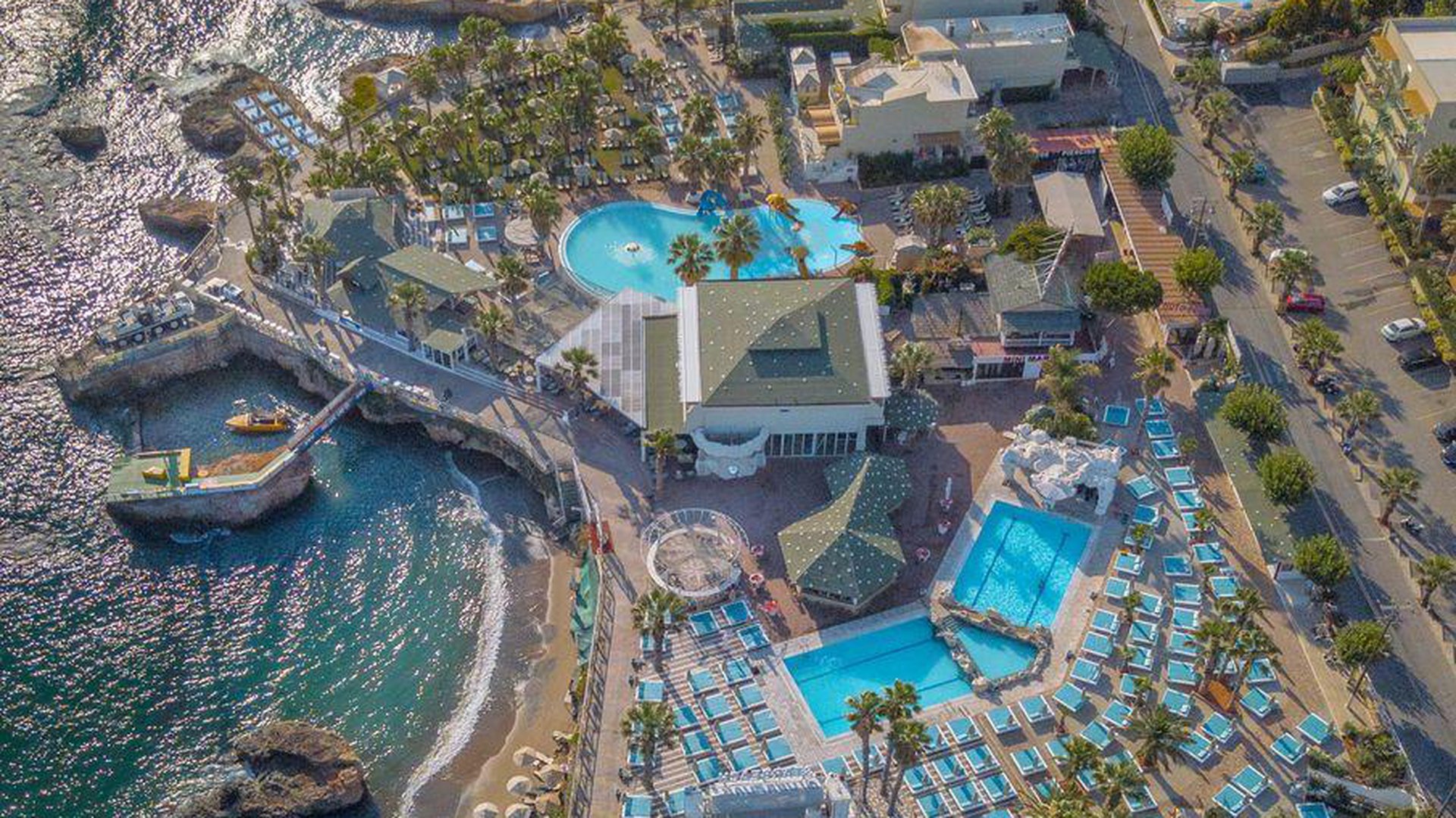 STAR BEACH VILLAGE & WATER PARK