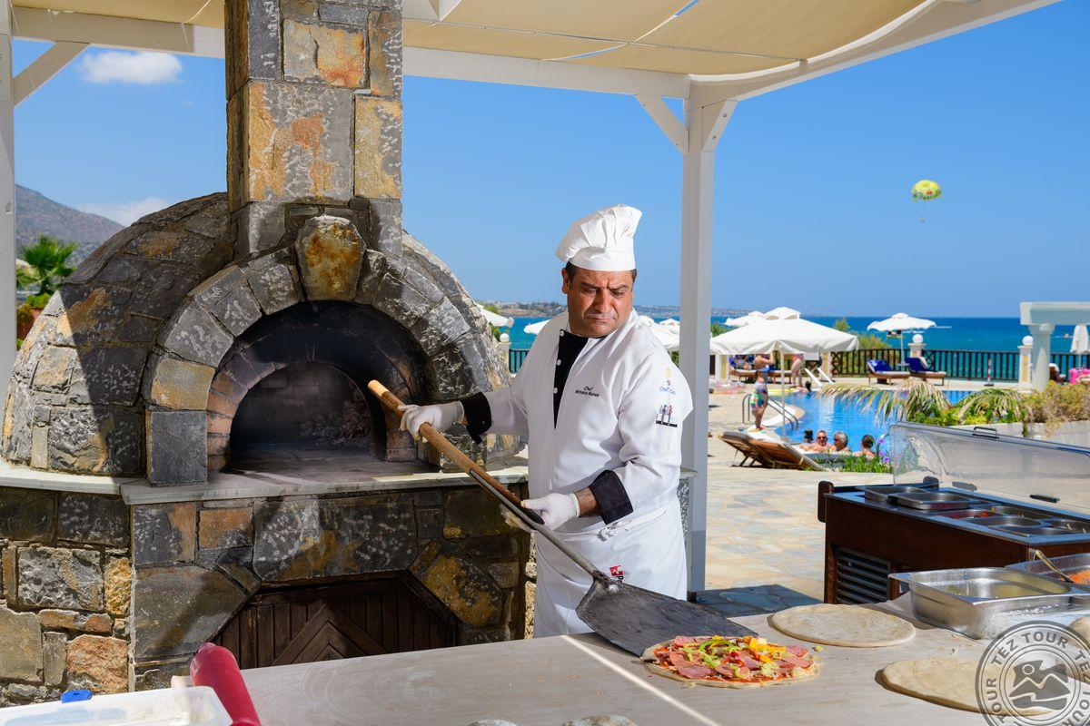 ALEXANDER BEACH HOTEL & VILLAGE RESORT