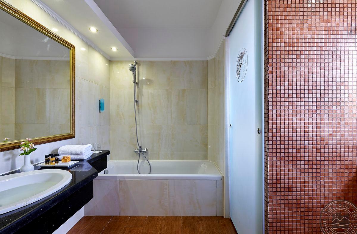 ALEXANDER BEACH HOTEL & VILLAGE RESORT