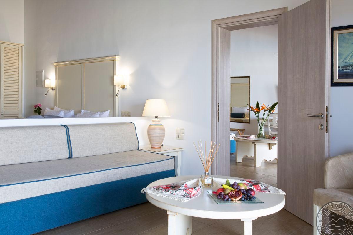 ALEXANDER BEACH HOTEL & VILLAGE RESORT