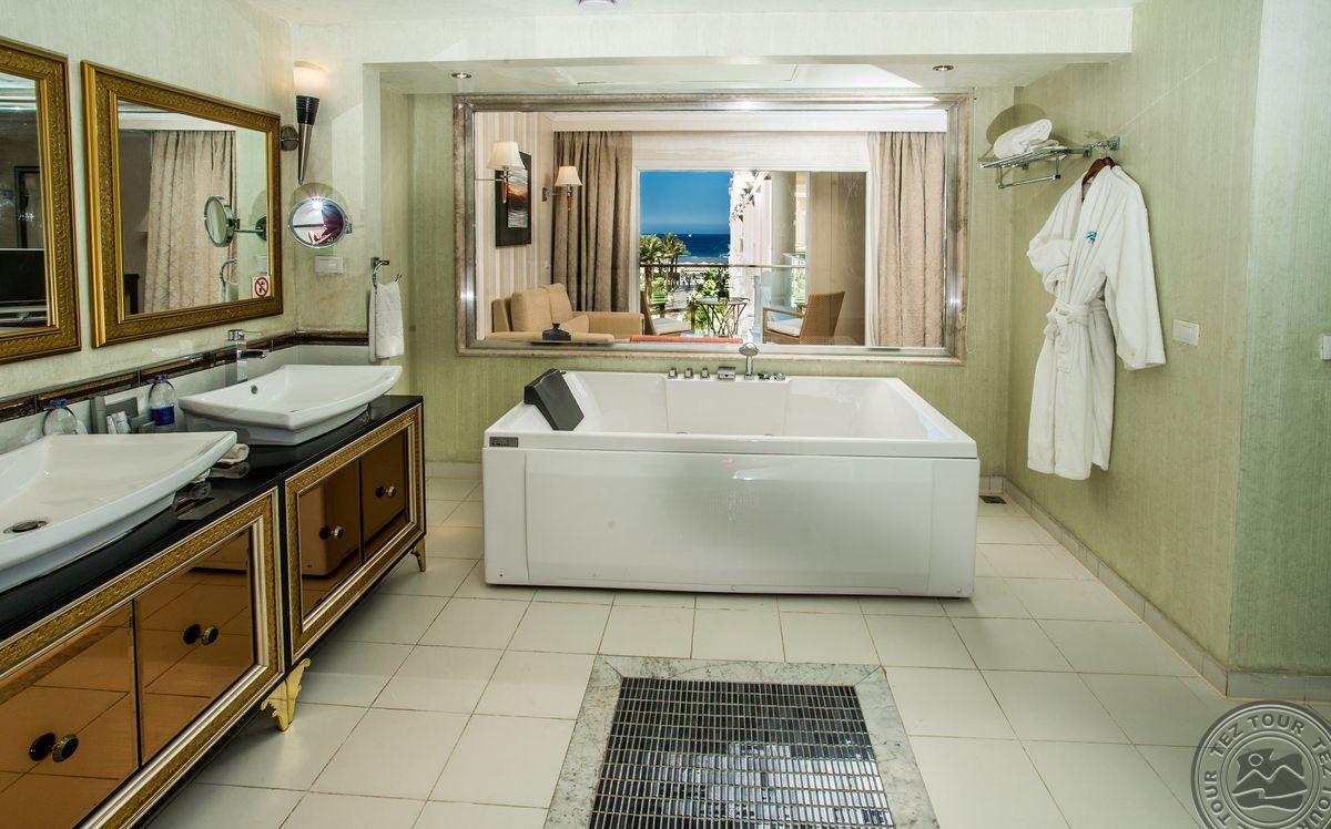 PREMIER LE REVE HOTEL & SPA