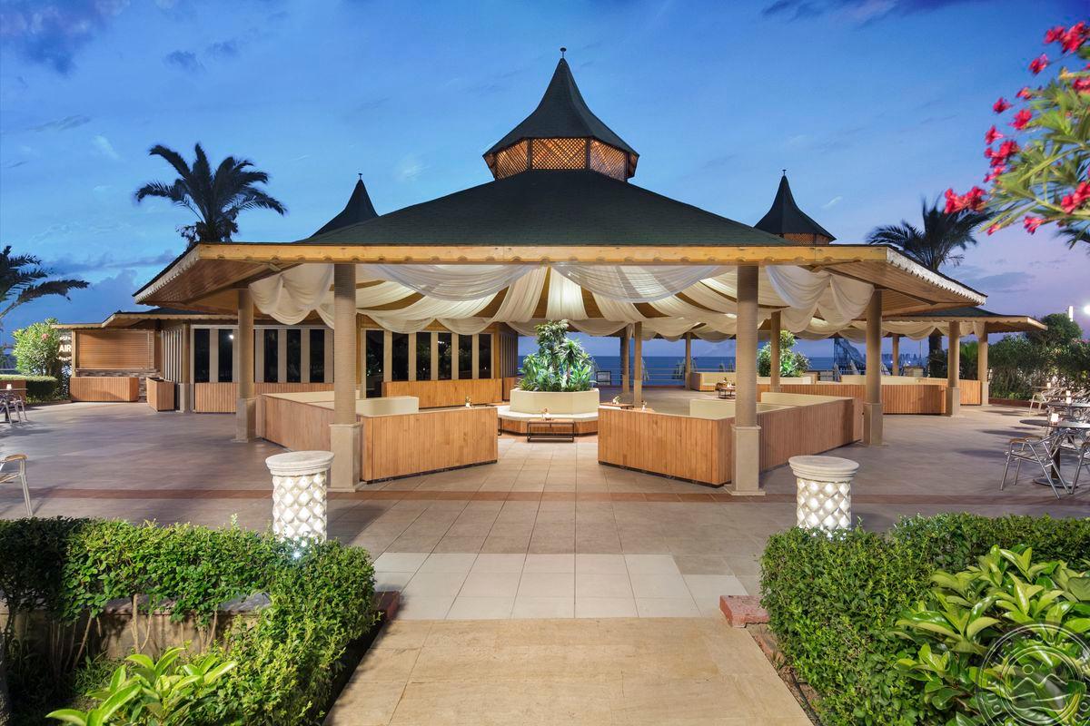 SAPHIR HOTEL & VILLAS