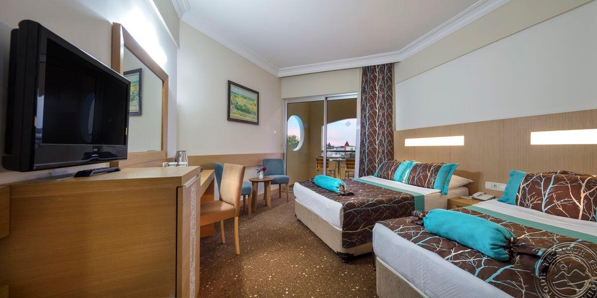 SAPHIR HOTEL & VILLAS