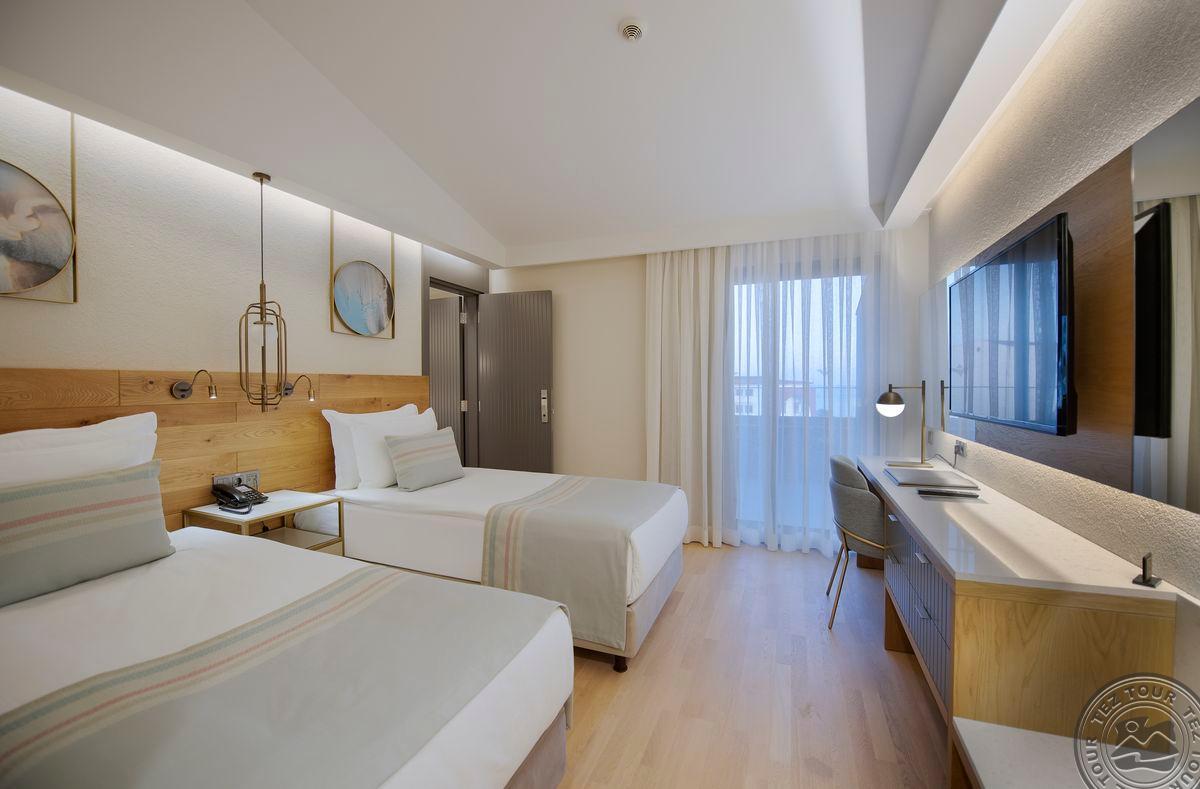 MIRAMARE BEACH HOTEL