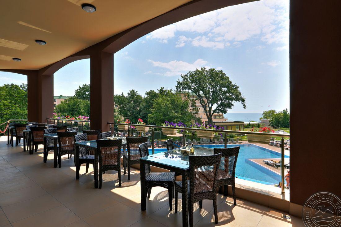 GOLDEN LINE APARTHOTEL