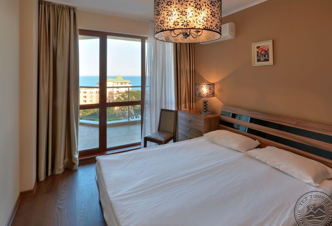 GOLDEN LINE APARTHOTEL