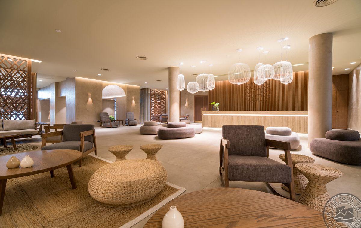 AKASHA BEACH HOTEL & SPA