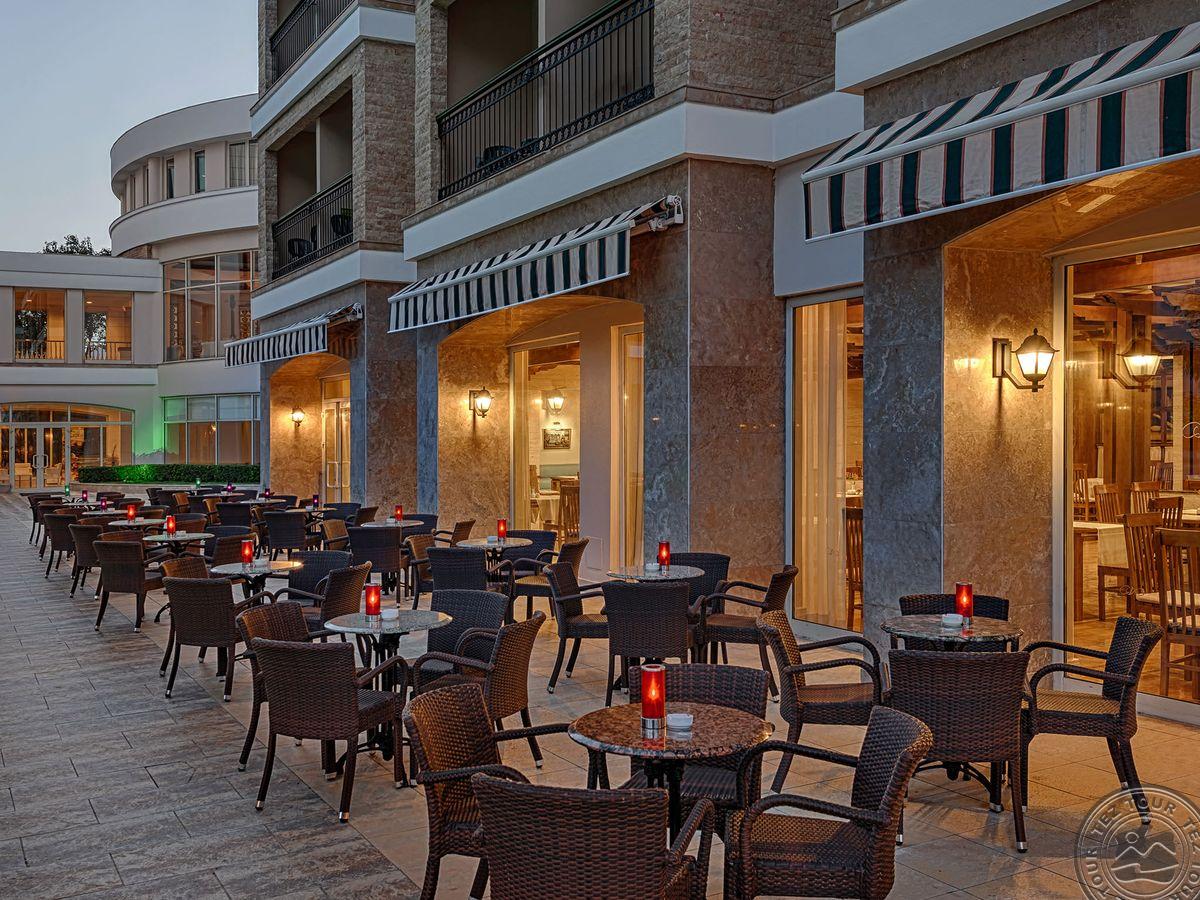 DOBEDAN BEACH RESORT COMFORT