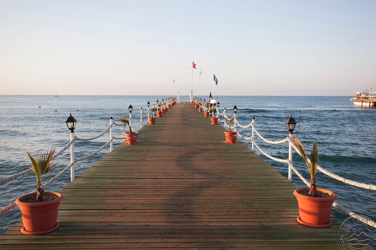 DOBEDAN BEACH RESORT COMFORT