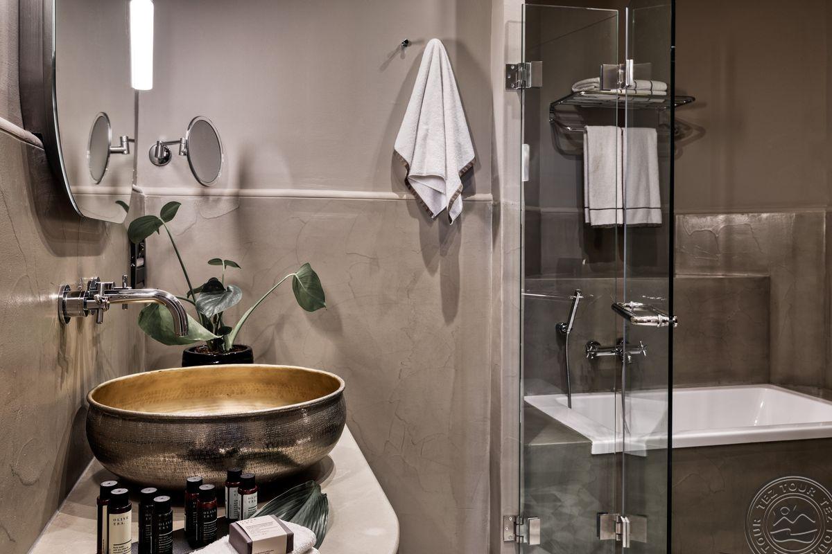 DOMES OF ELOUNDA, AUTOGRAPH COLLECTION