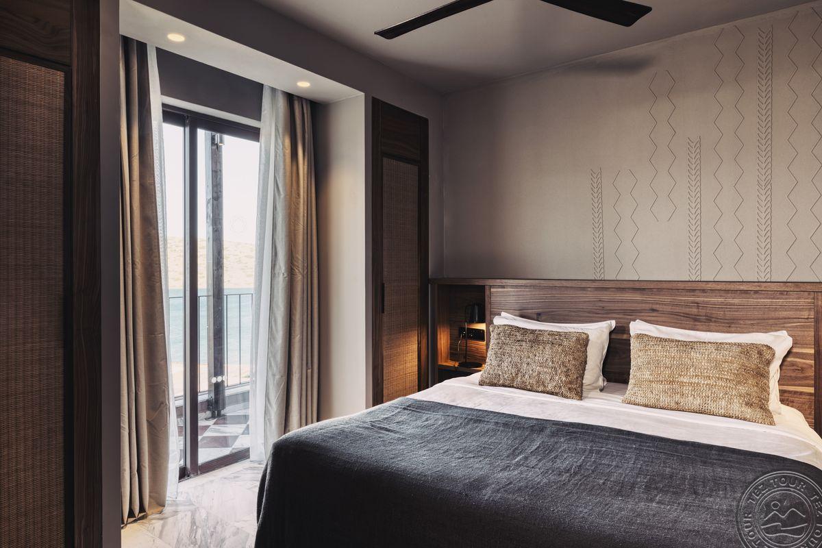 DOMES OF ELOUNDA, AUTOGRAPH COLLECTION