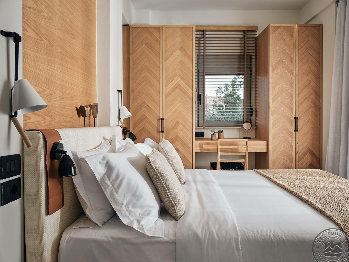 DOMES OF ELOUNDA, AUTOGRAPH COLLECTION