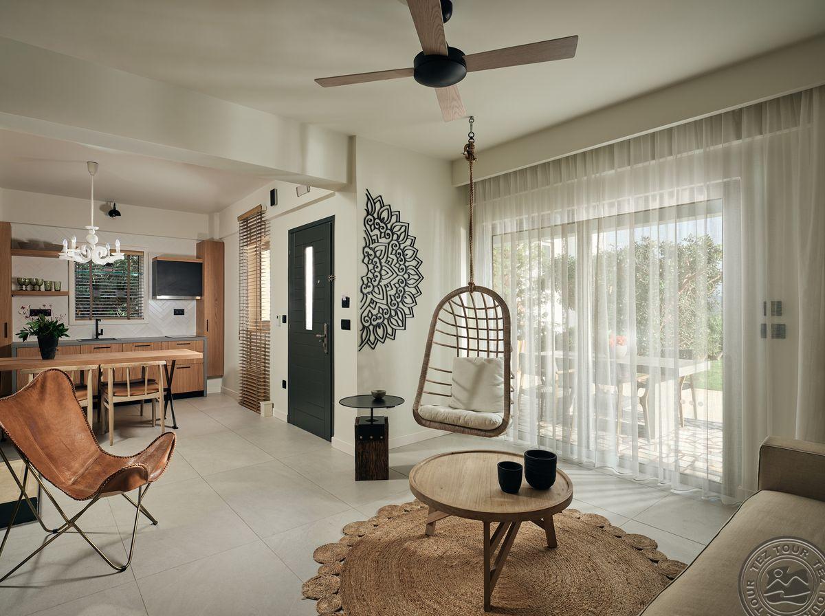 DOMES OF ELOUNDA, AUTOGRAPH COLLECTION