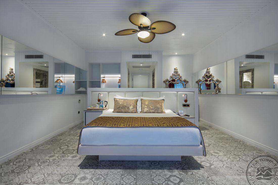 GRANADA LUXURY BELEK