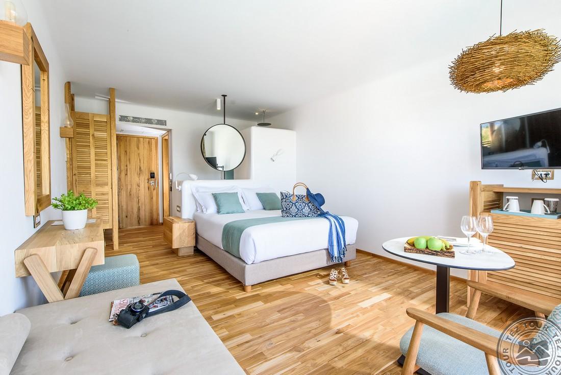 STELLA ISLAND LUXURY RESORT & SPA