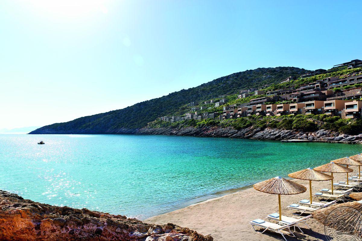 DAIOS COVE