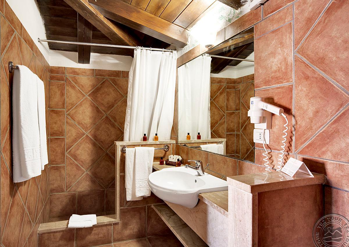 COLONNA BEACH HOTEL&RESIDENCE