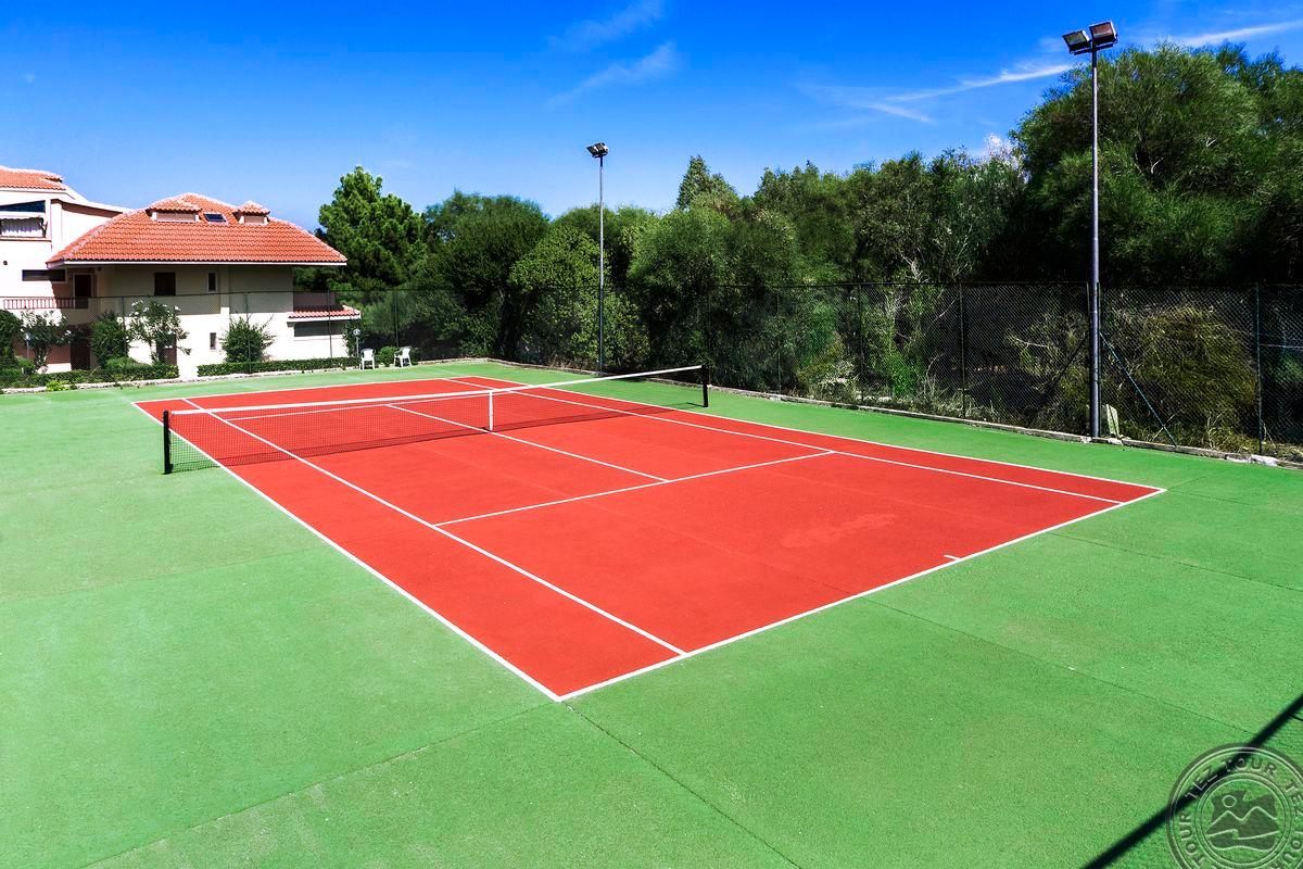 COLONNA BEACH HOTEL&RESIDENCE