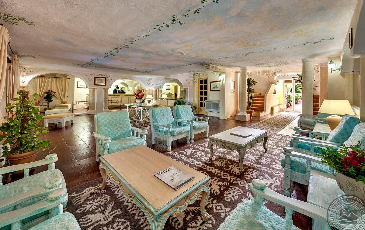 COLONNA BEACH HOTEL&RESIDENCE