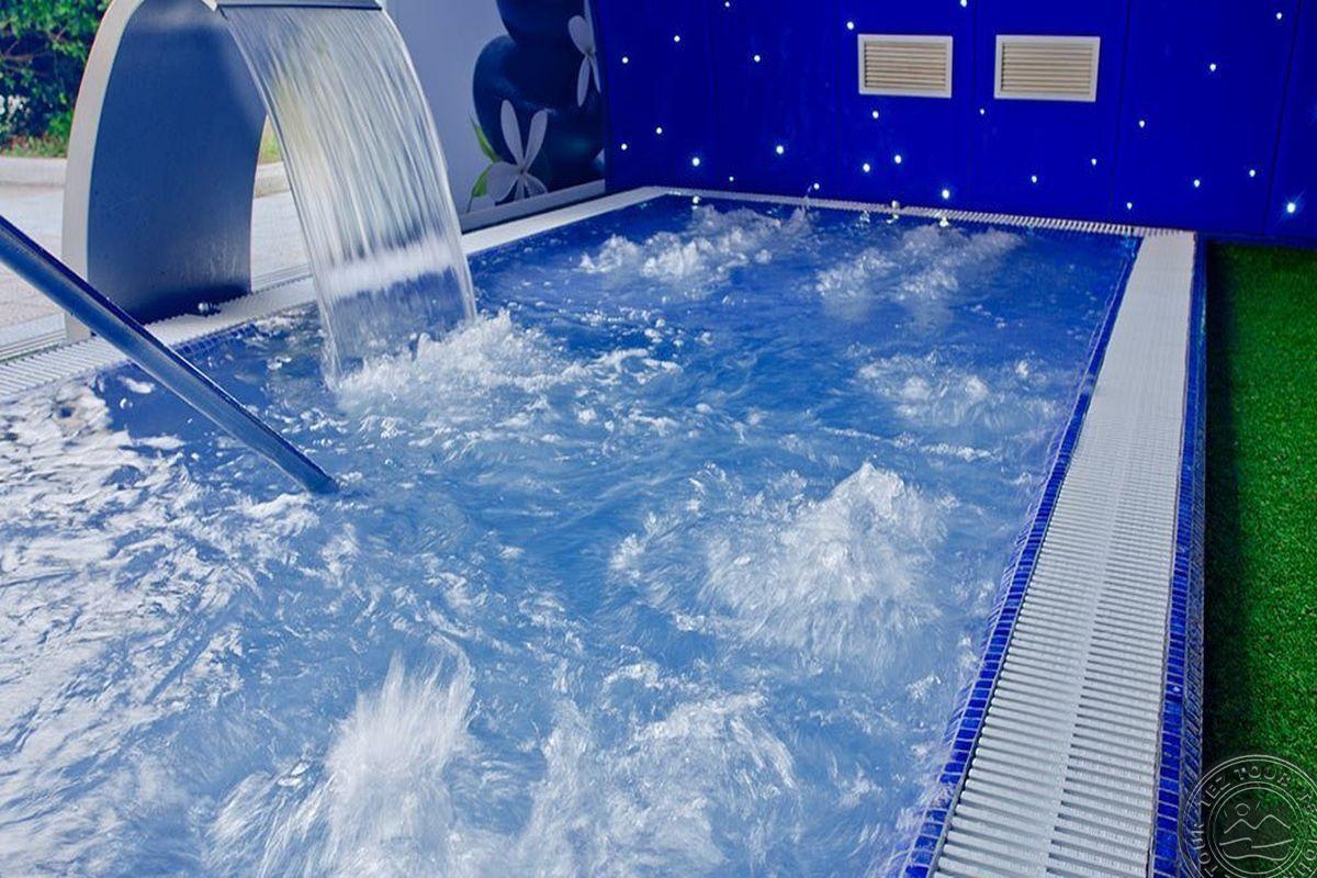 GHT OASIS PARK & SPA