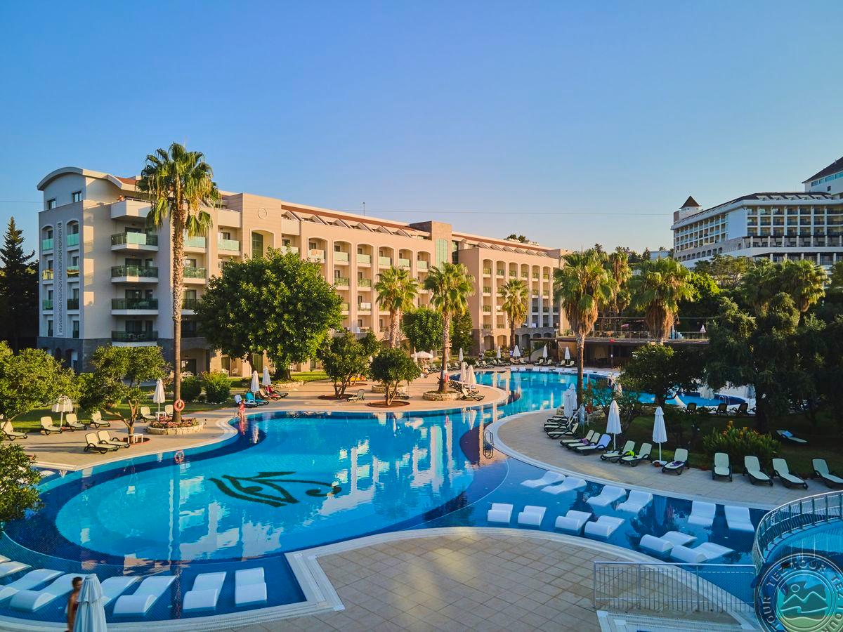 HORUS PARADISE LUXURY RESORT