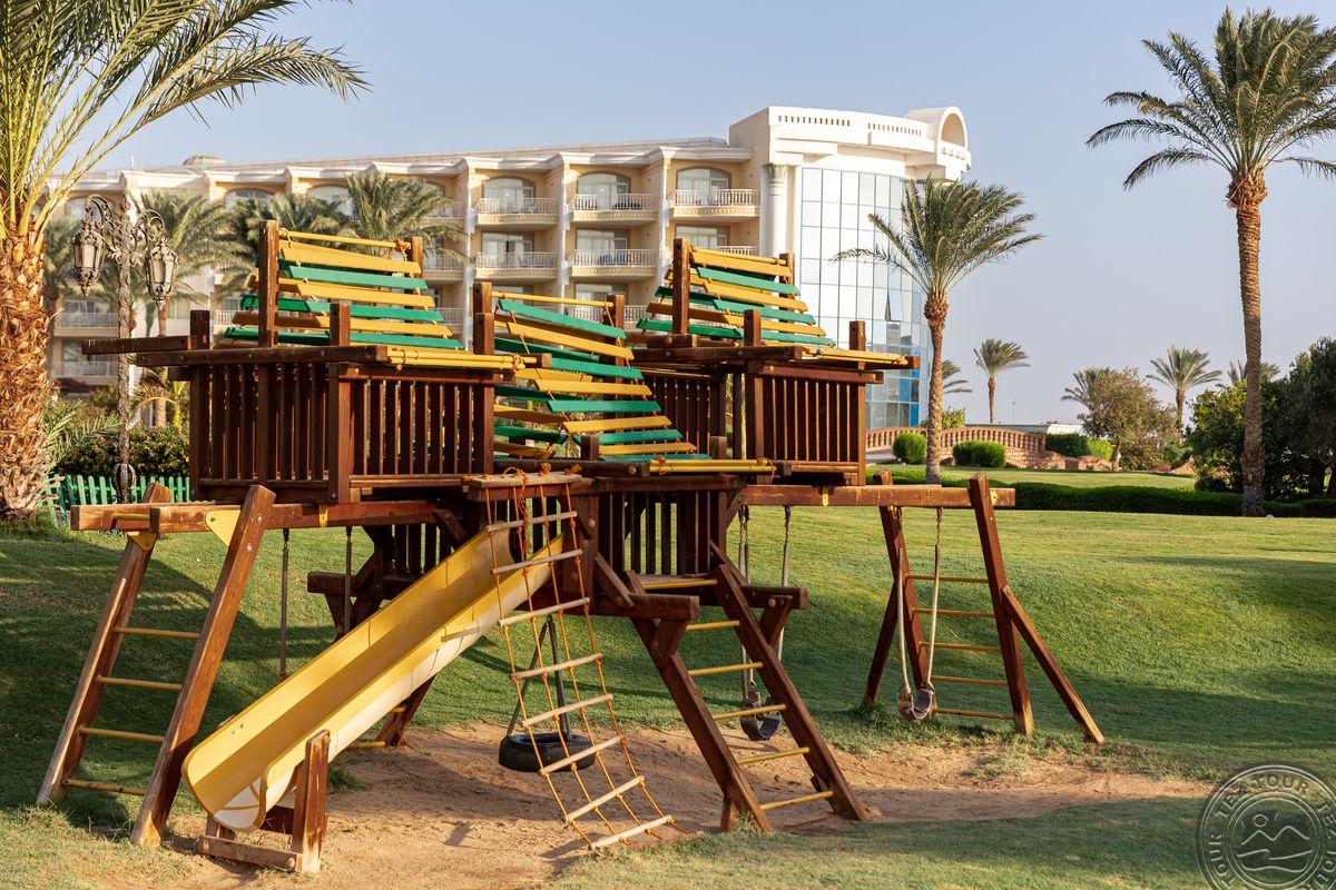 PALM ROYALE SOMA BAY