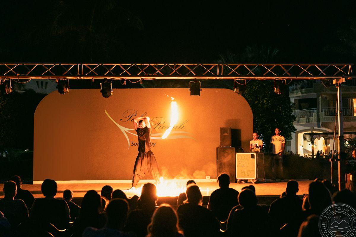 PALM ROYALE SOMA BAY