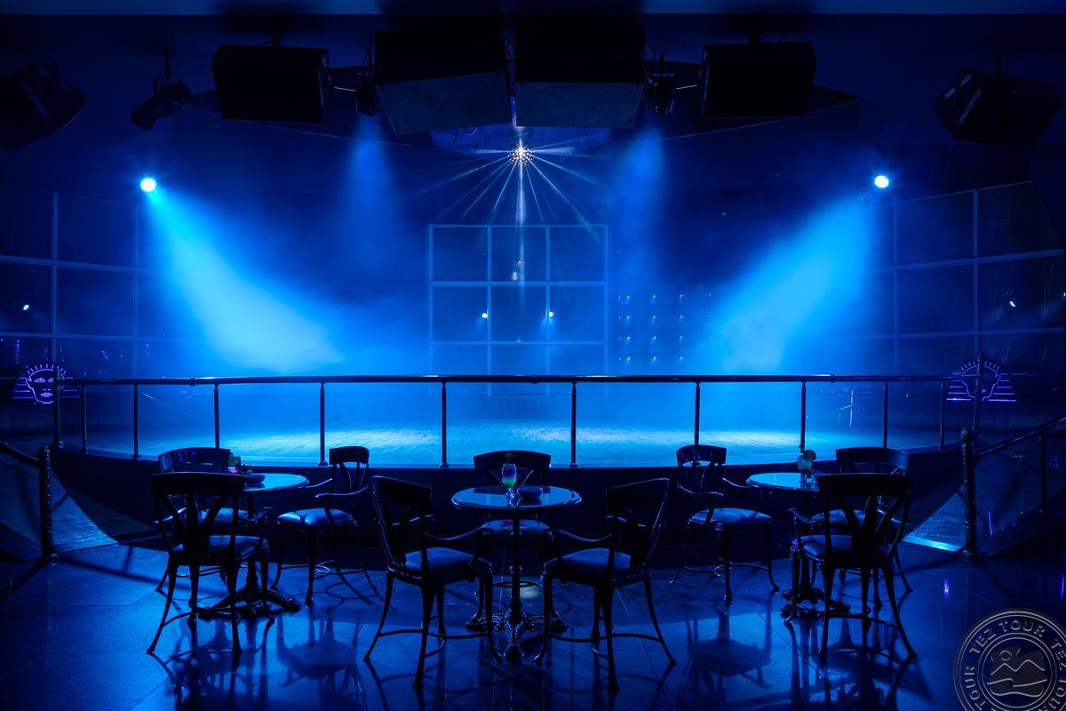 PALM ROYALE SOMA BAY