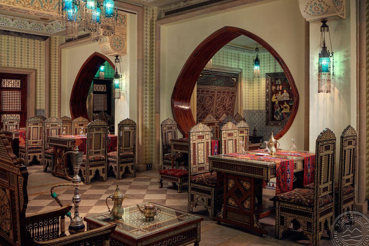 PALM ROYALE SOMA BAY