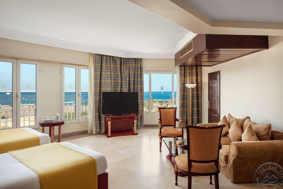 PALM ROYALE SOMA BAY