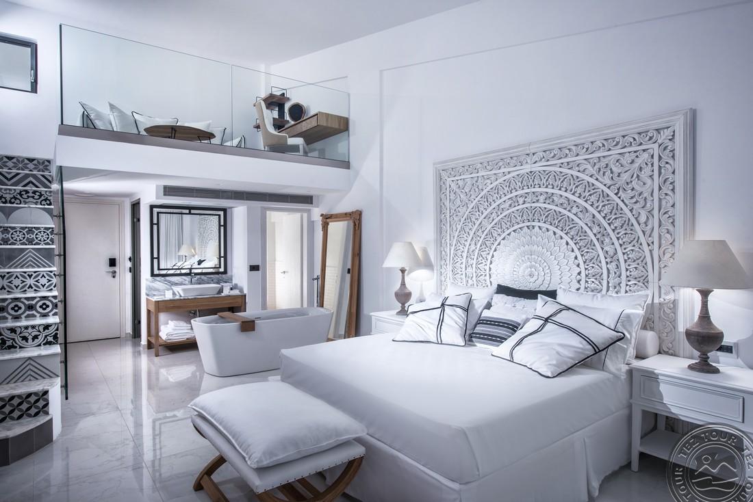 ABATON ISLAND RESORT & SPA